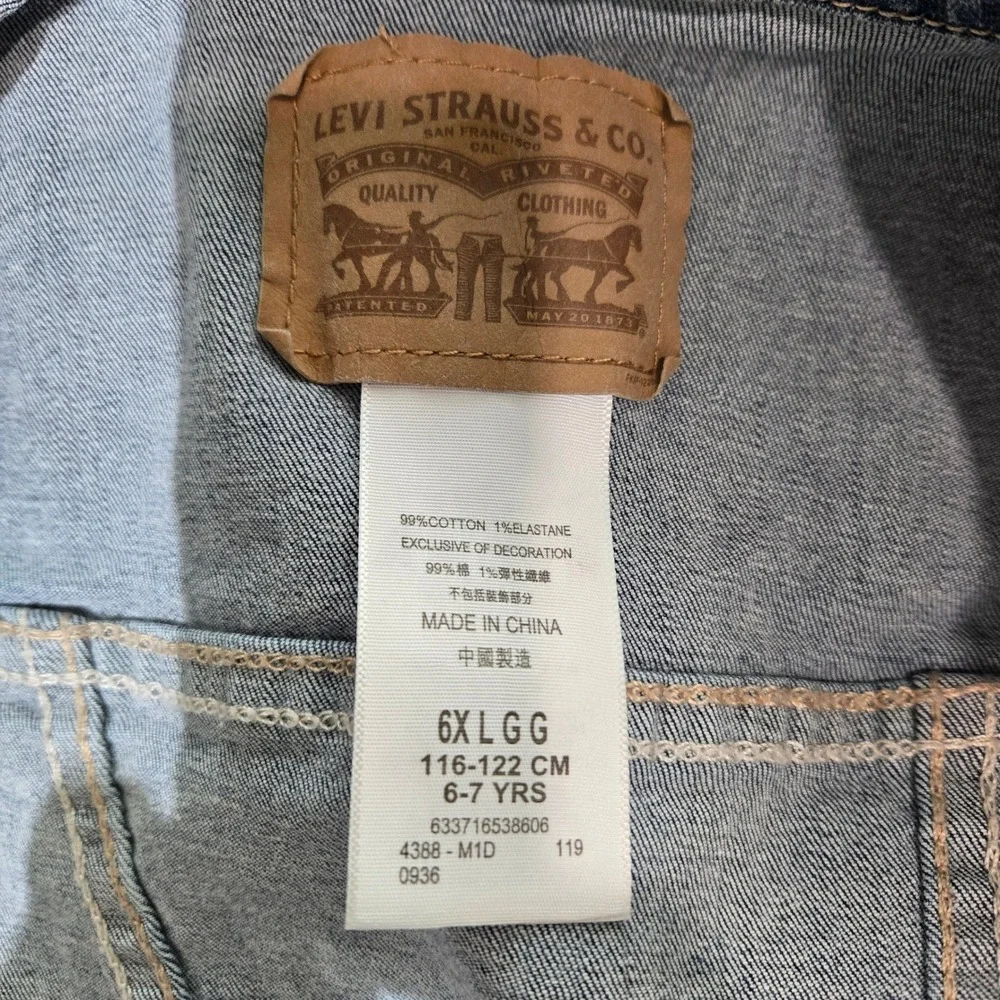 Levi's Denim Jacket Size 6X Blue Distressed Medium Wash #1288